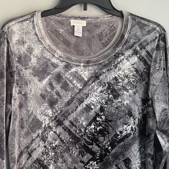 Chico's Velvet Top Women’s Size 1/M Silver Gray Embossed Holiday Chic Glam Party - Picture 4 of 10